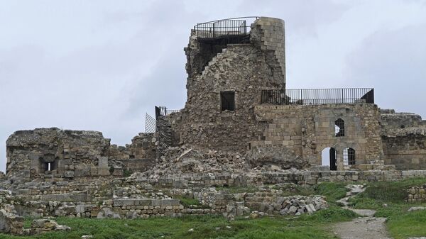 Число погибших при землетрясении в Турции выросло до 5894