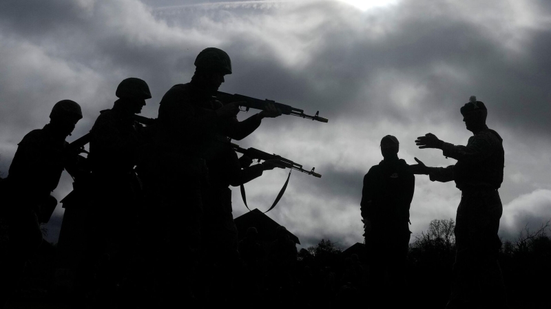 "Придется спасать". На Западе предупредили Украину о серьезной опасности